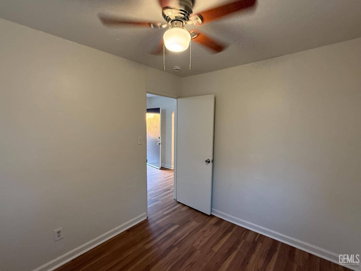 800 Shalimar Drive — photo 5