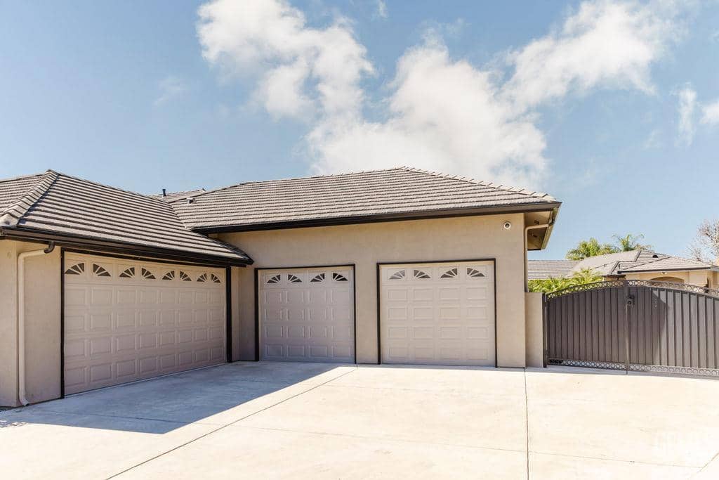 14332 Table Rock Avenue — photo 4