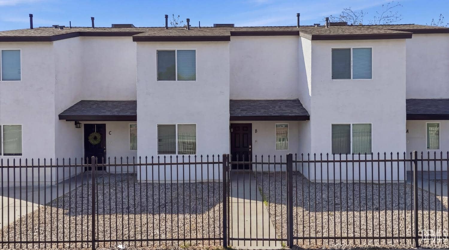 931 Monterey Street — photo 4