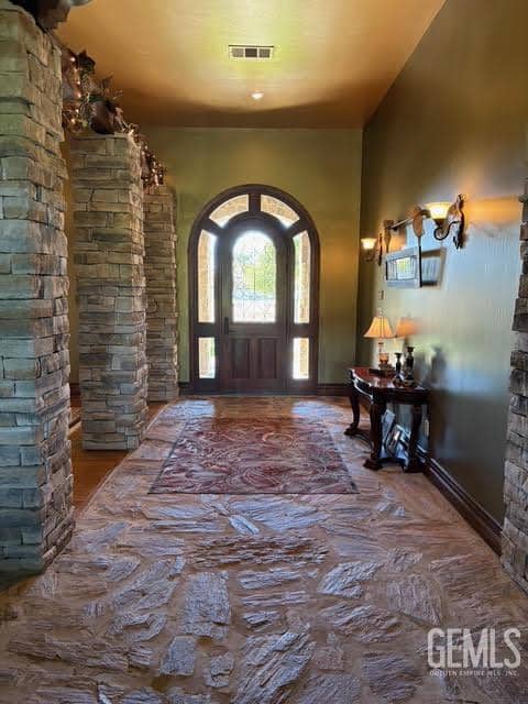 2406 Brighton Park Drive — photo 2