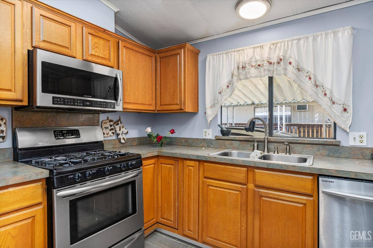8536 Kern Canyon — photo 3
