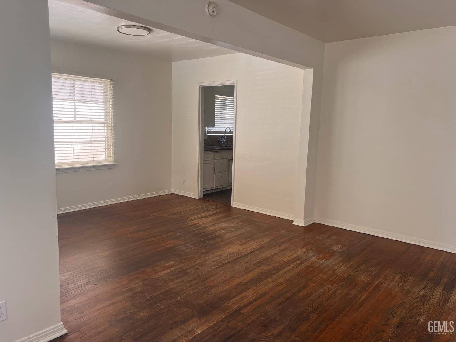 2321 Charleston Drive — photo 3