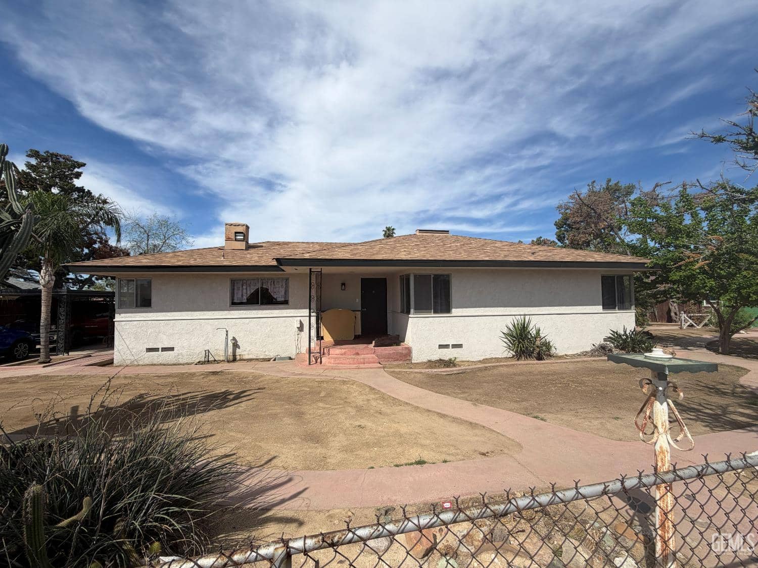 1320 El Serento Drive