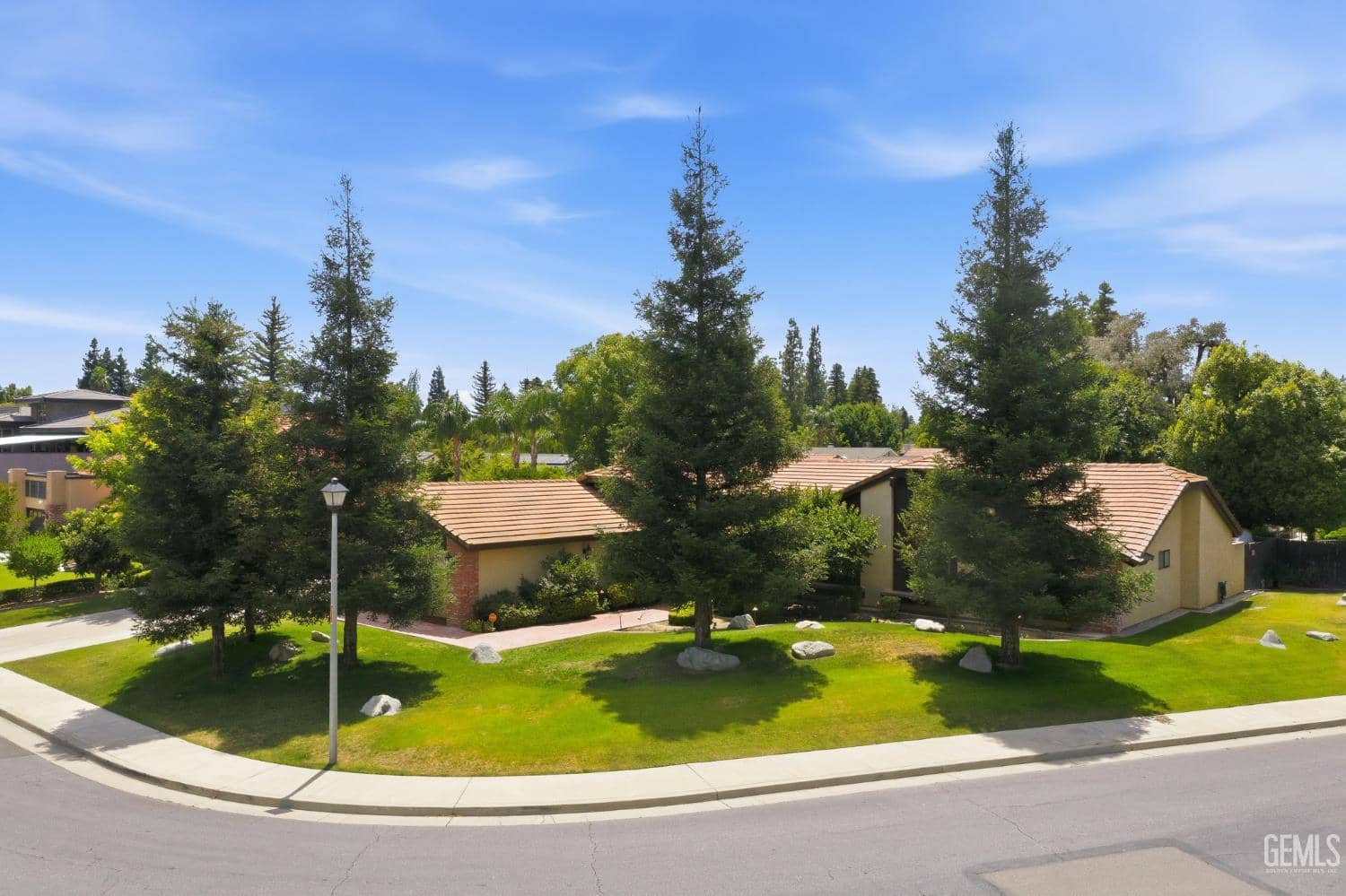 2501 Moffitt Way — photo 4