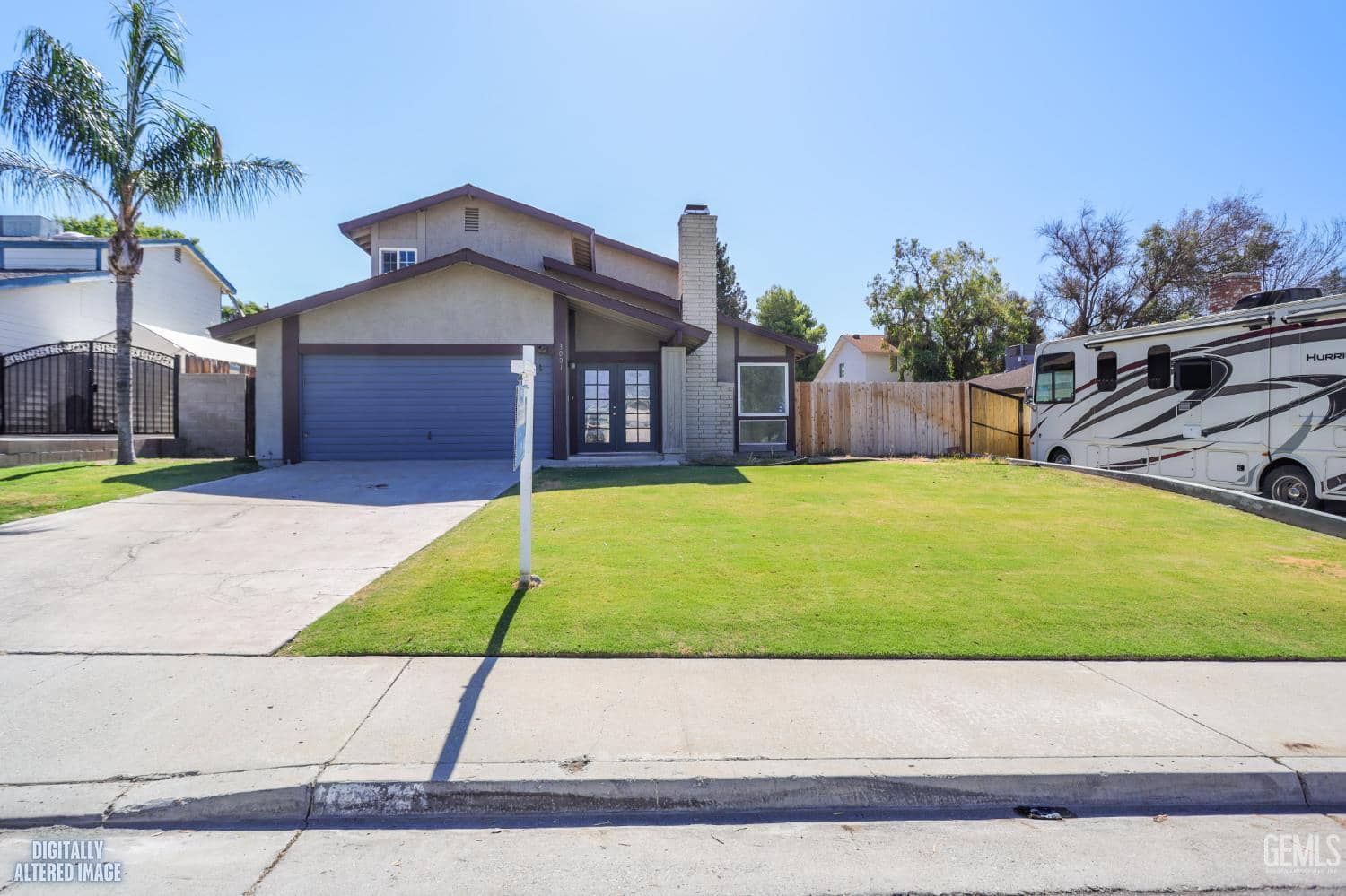 3001 Catalina Drive — photo 2