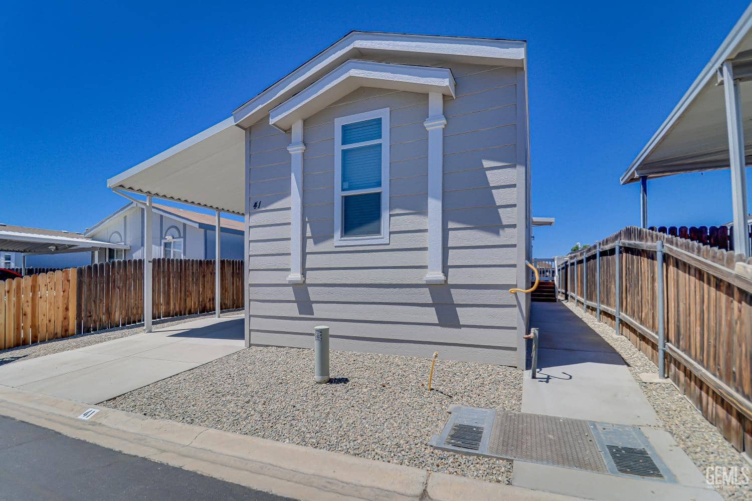 14035 rosedale — photo 3