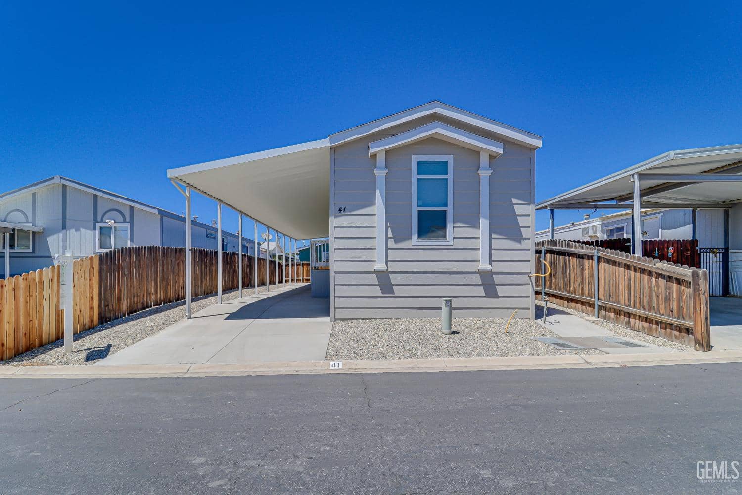 14035 rosedale — photo 2