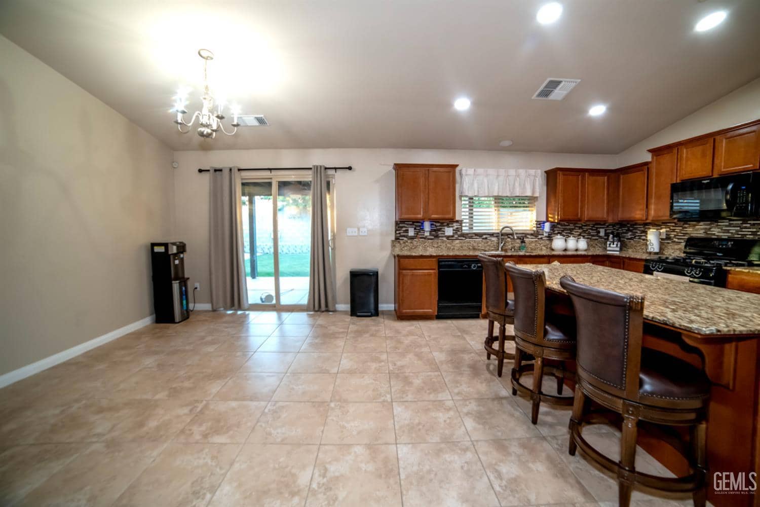 10706 Montemar Drive — photo 5