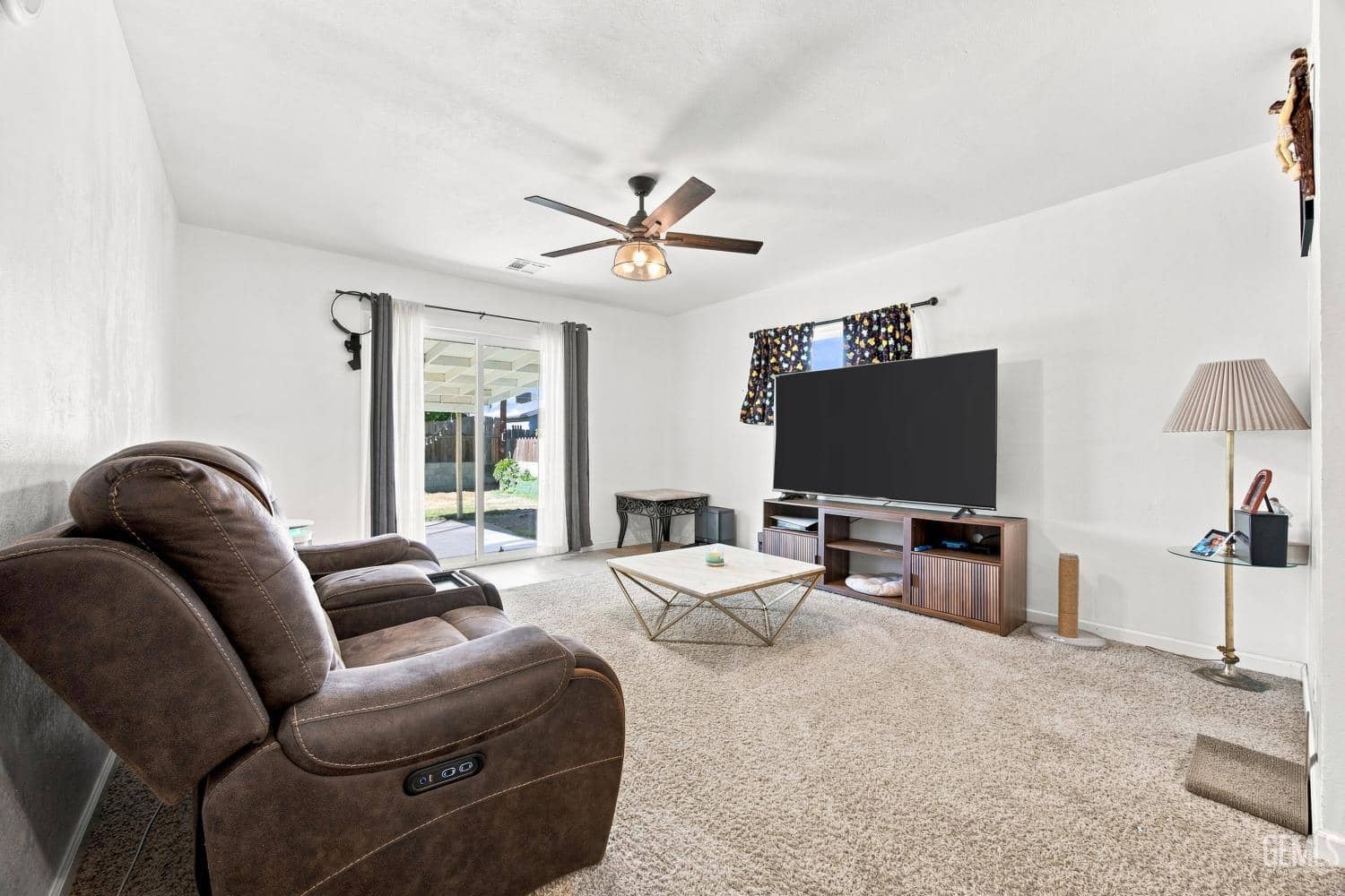 1712 Clark Avenue — photo 6