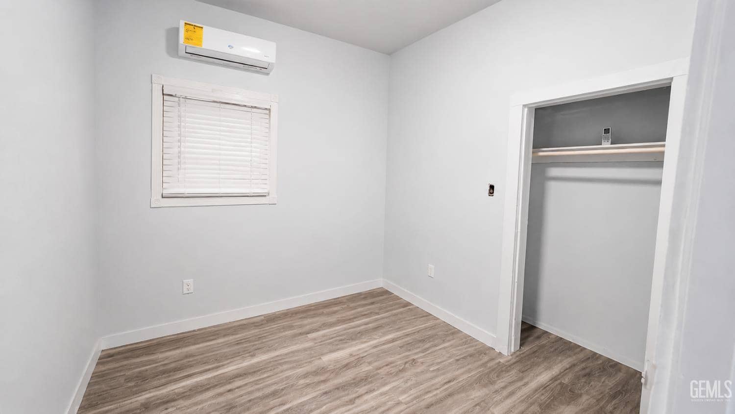 1823 Cherry Street — photo 4