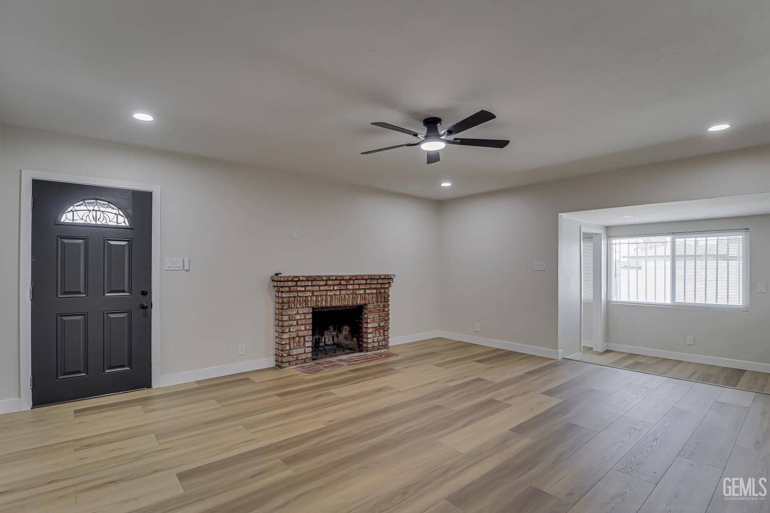 1720 Montgomery Avenue — photo 5