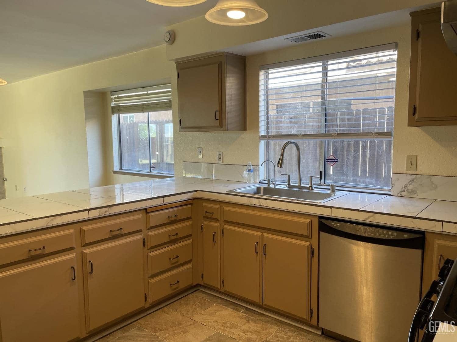 6213 Quaking Aspen Street — photo 6