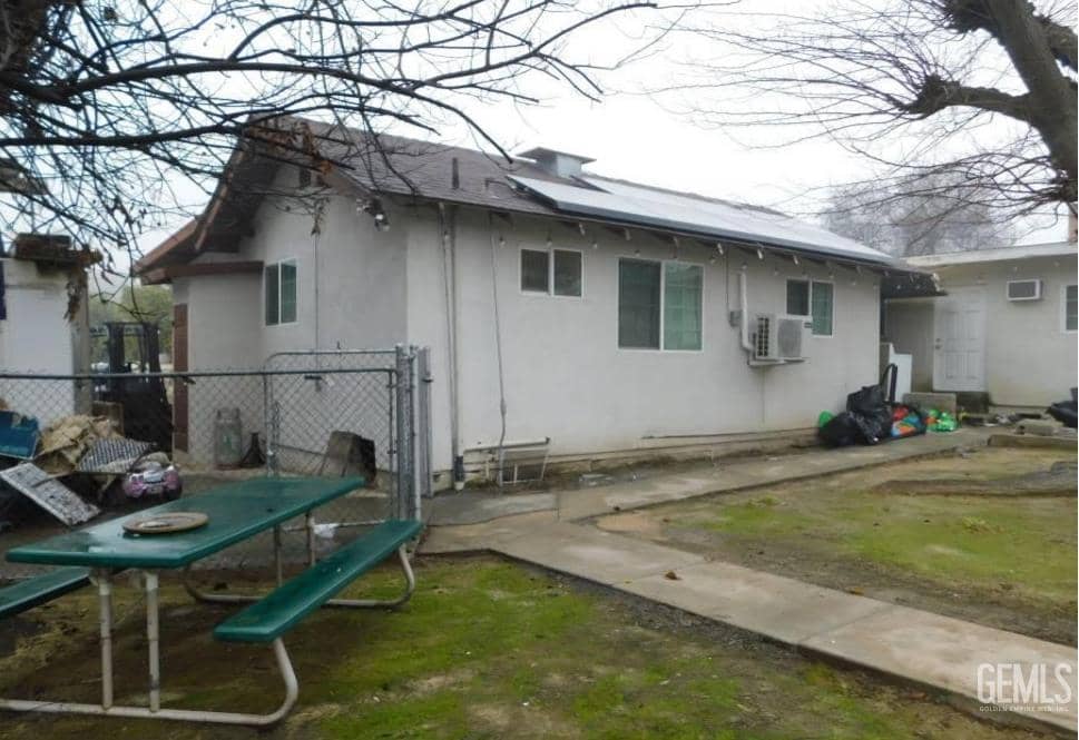 6001 Rosewood Avenue — photo 3