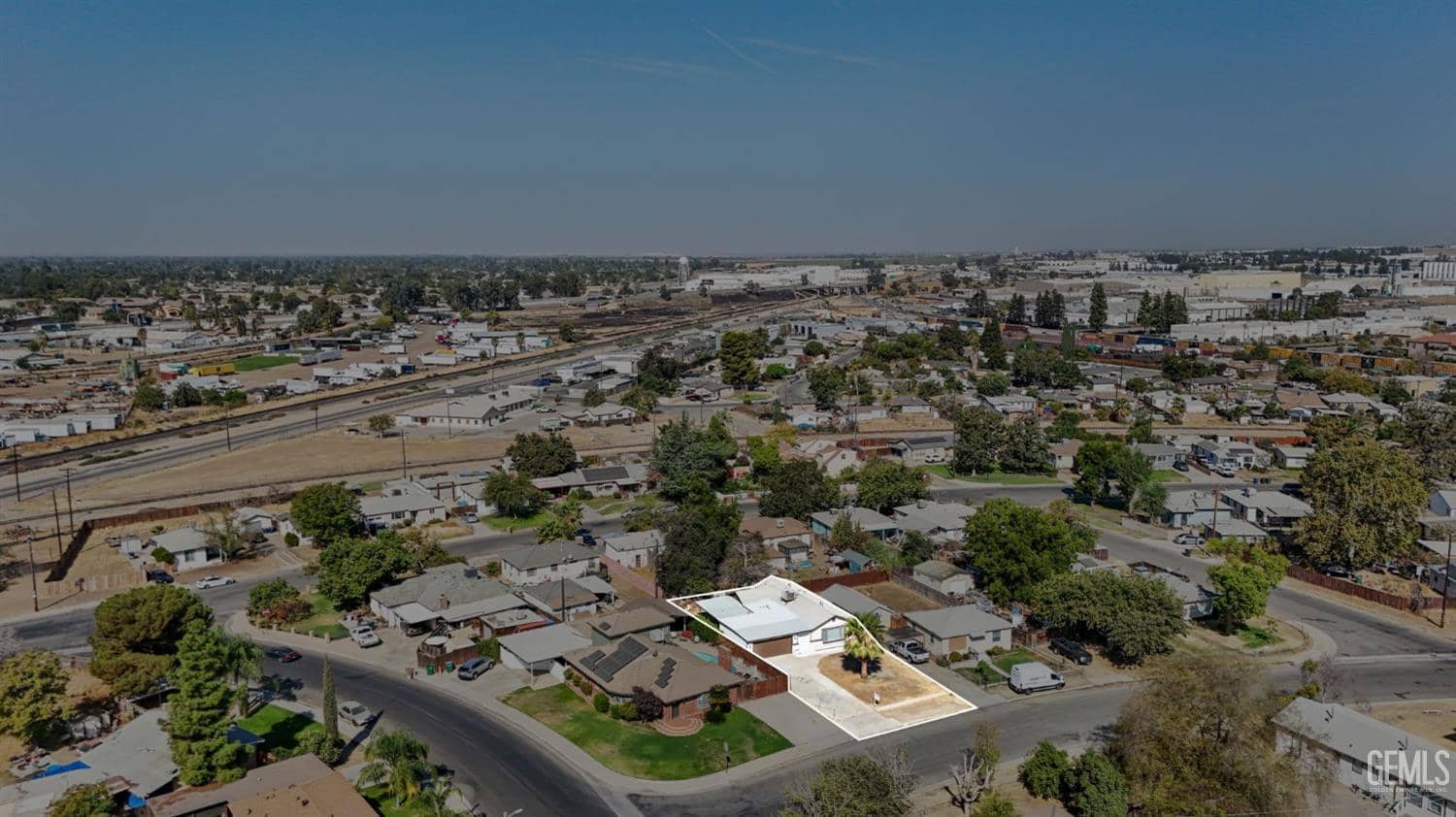1406 El Tejon Avenue — photo 2