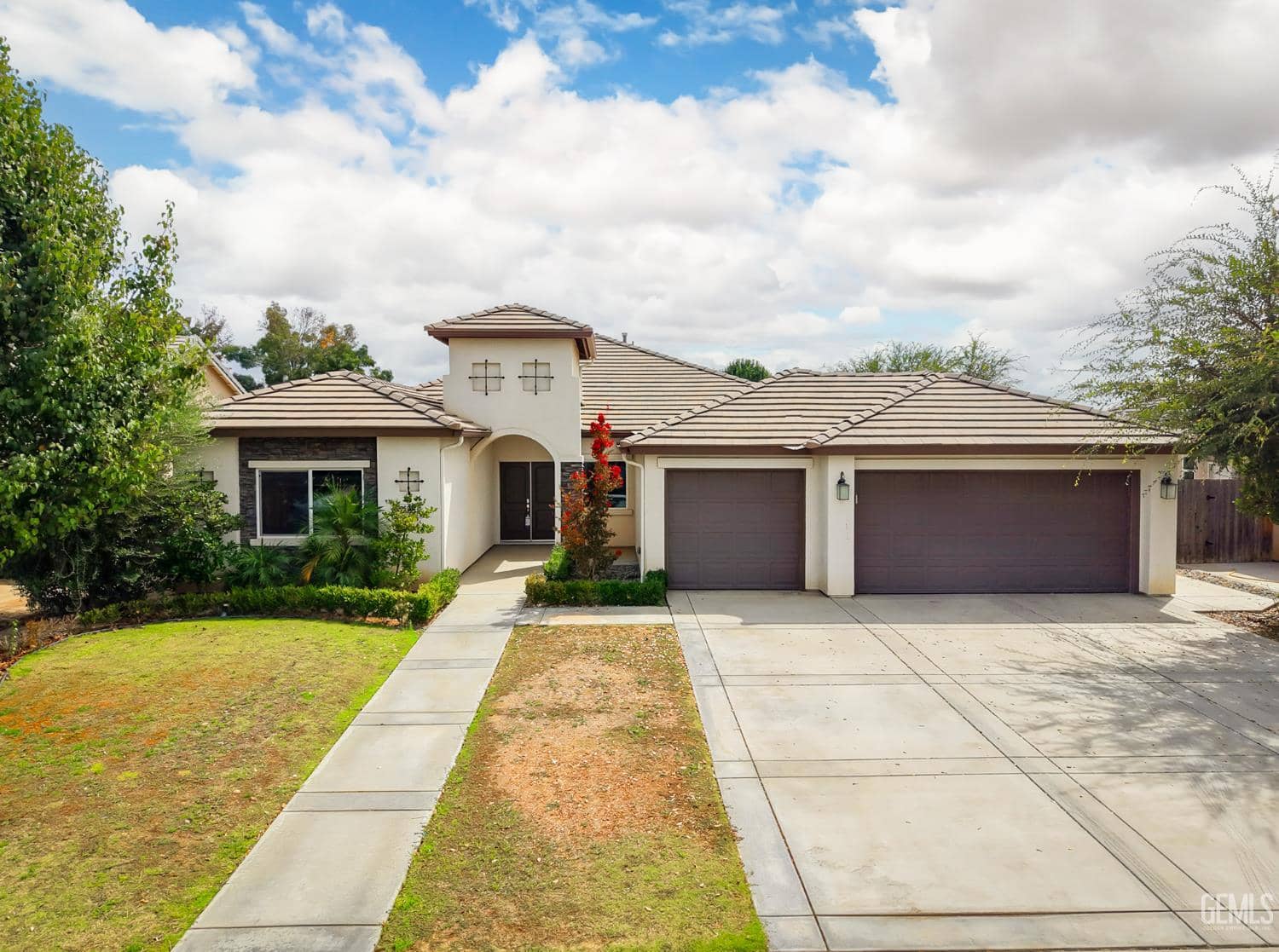 15001 Cotton Blossom Avenue — photo 2