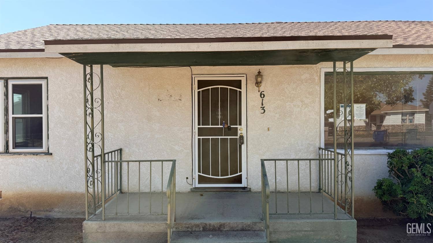 613 Charlana Drive — photo 3