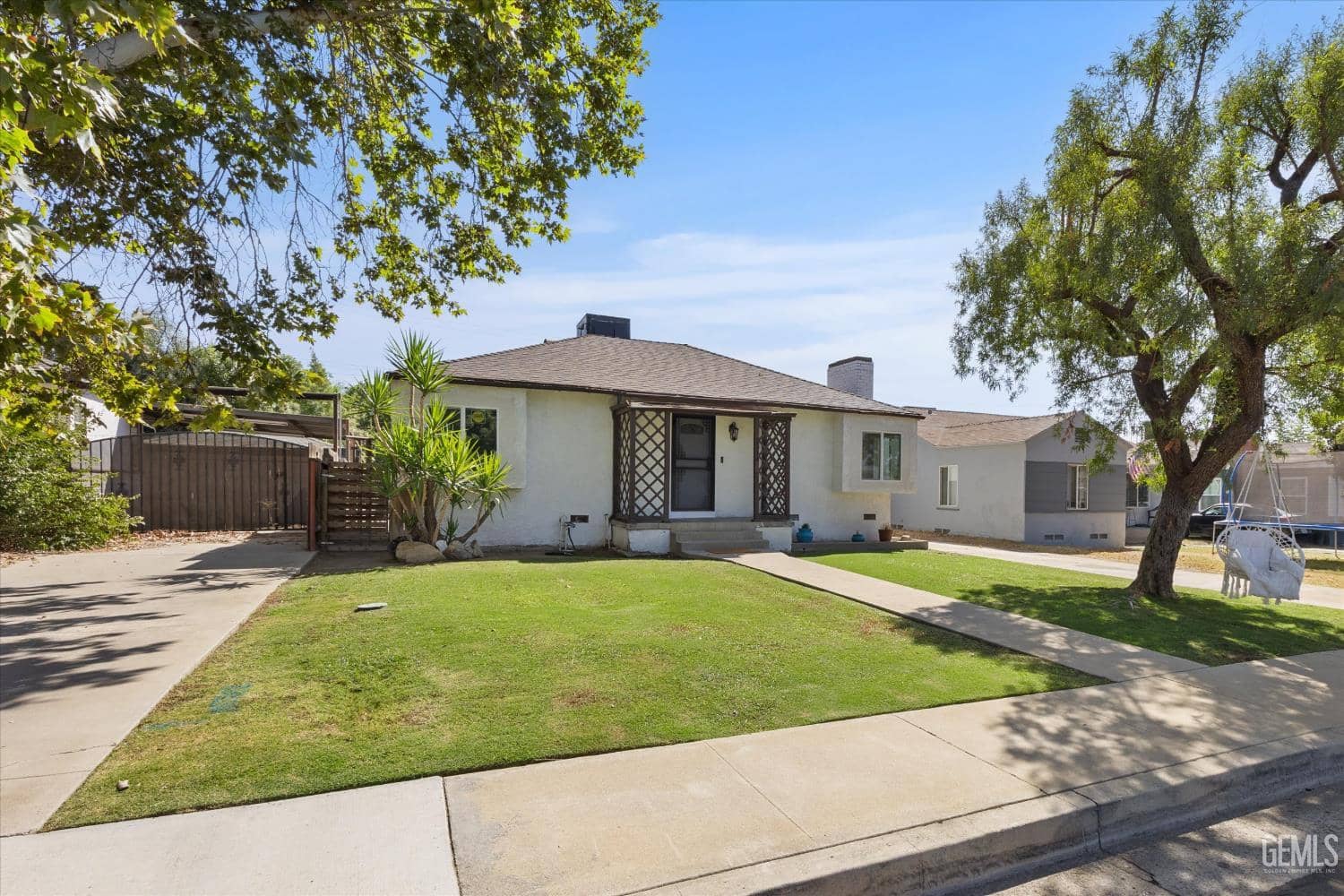 2314 Olympic Drive — photo 2