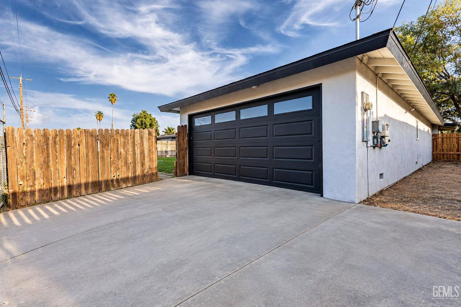 1112 San Vicente Drive — photo 6