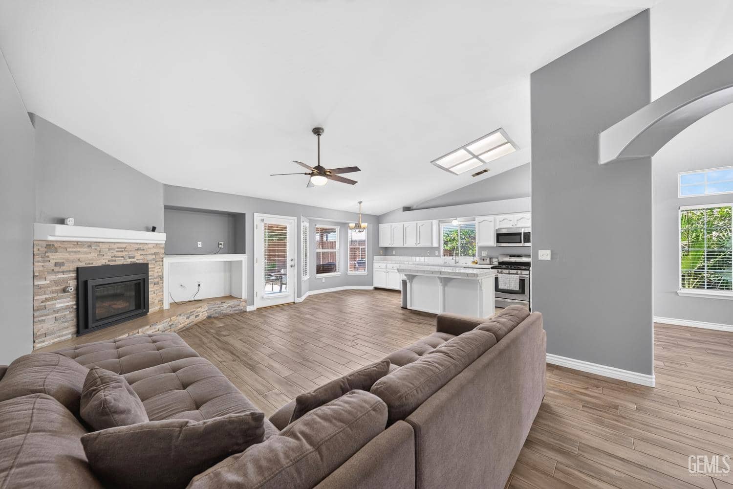 12509 Grand Teton Drive — photo 6
