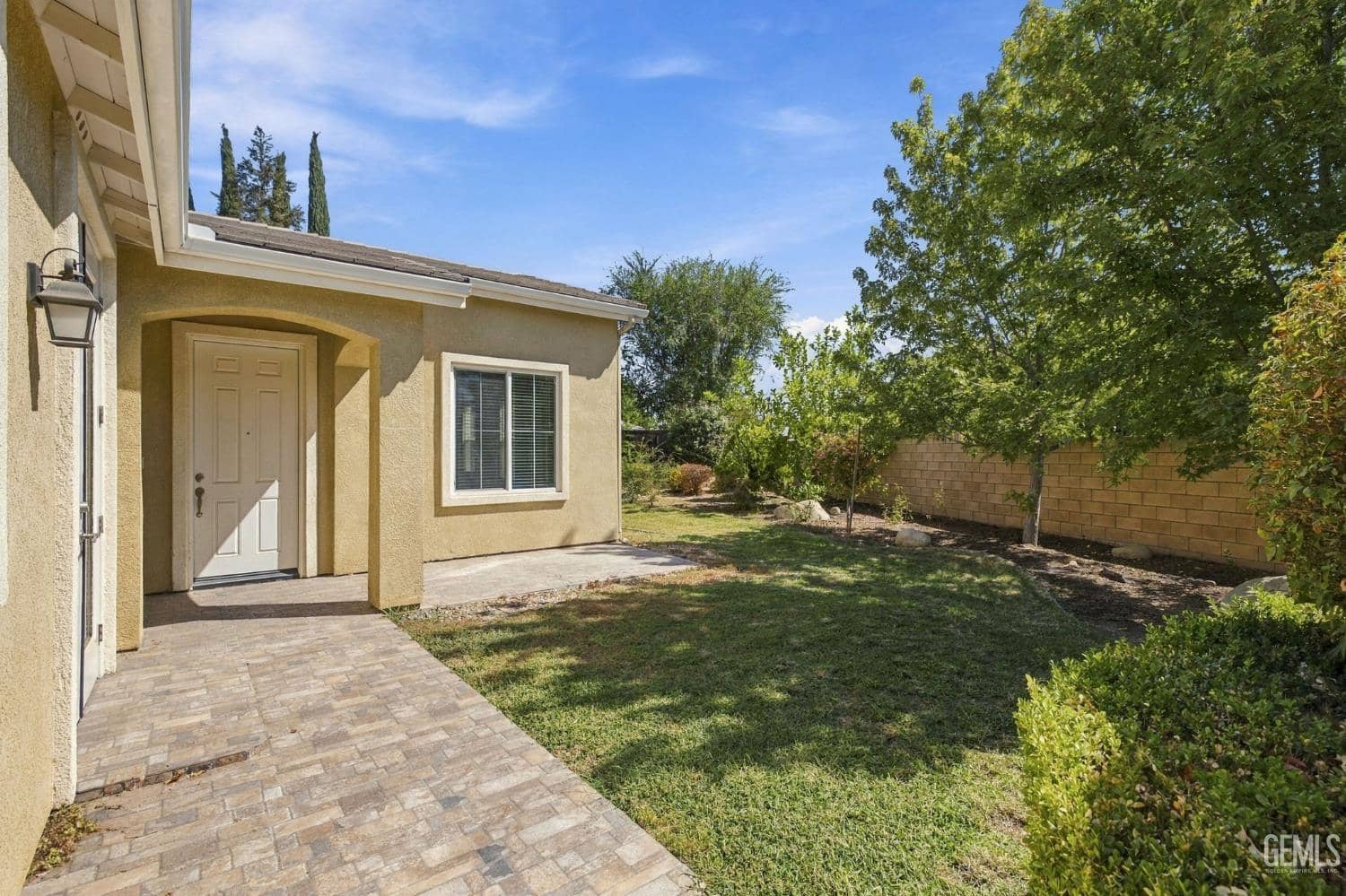10306 Vale Royale Drive — photo 6