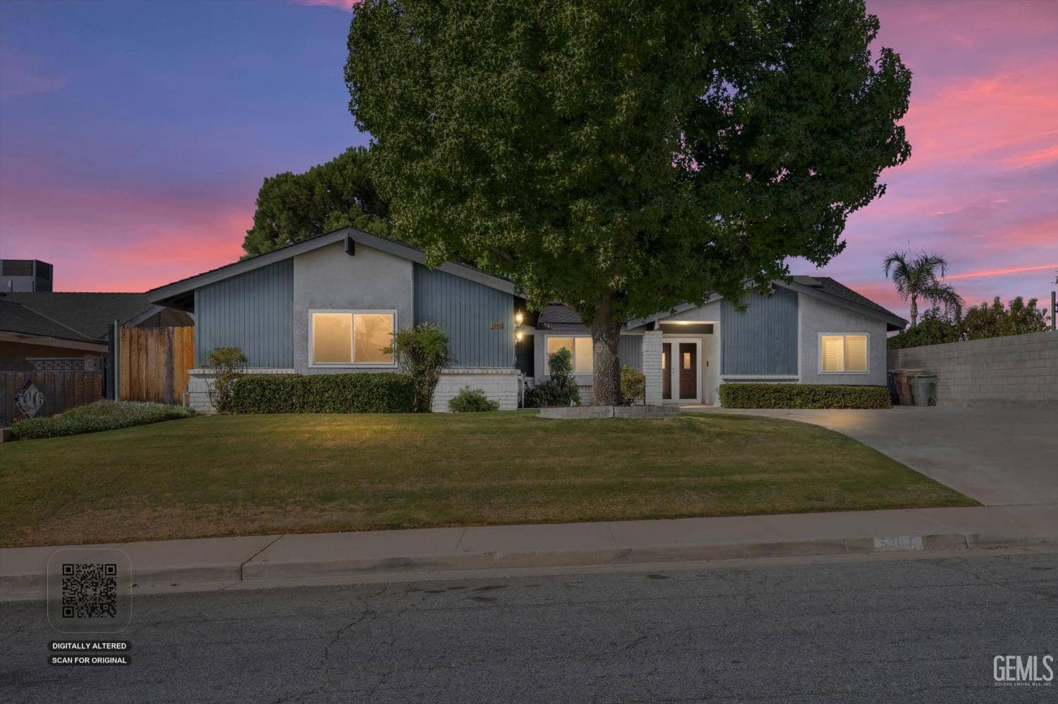 5900 Dorset Drive