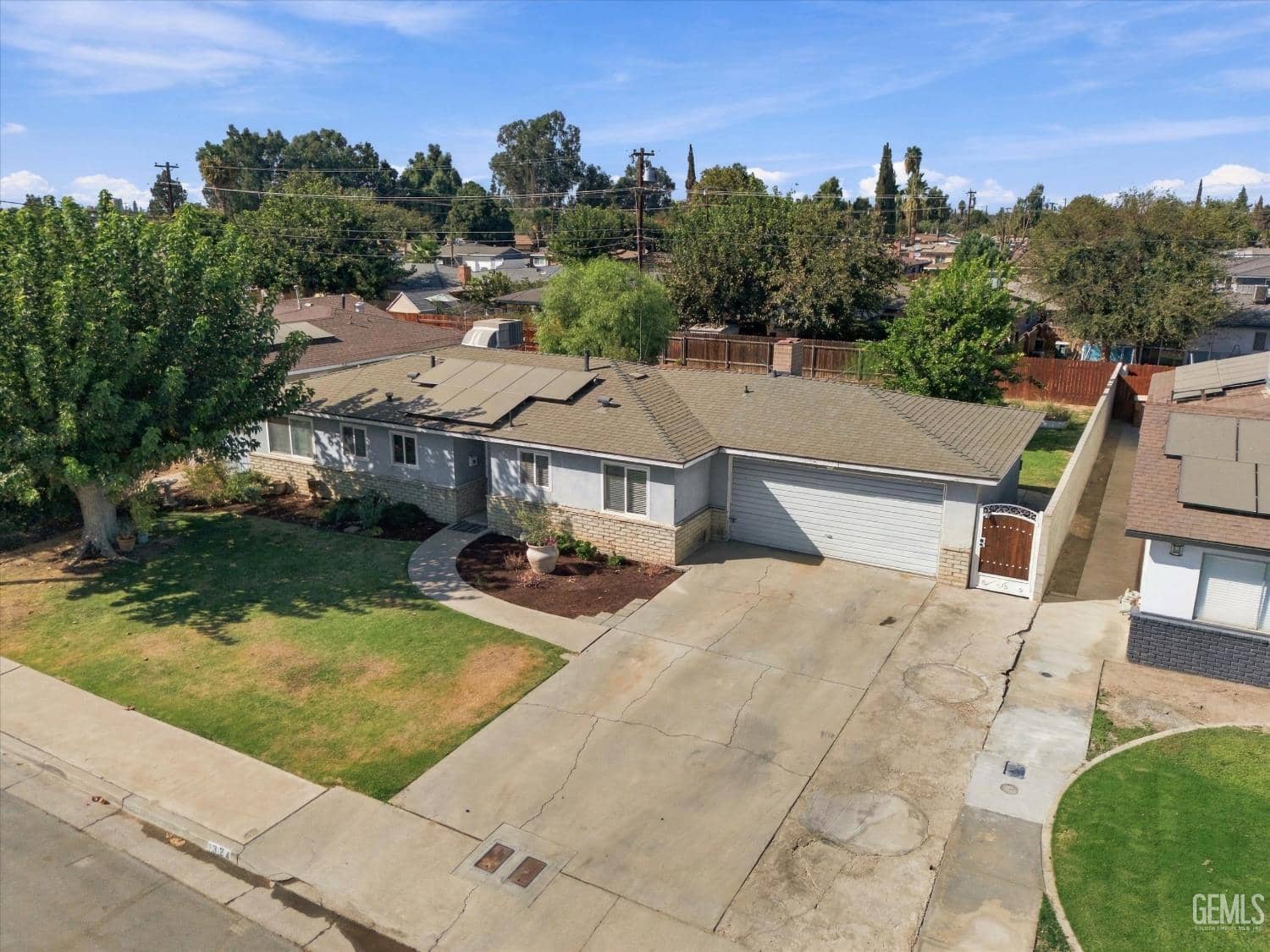 1324 Emery Avenue — photo 6