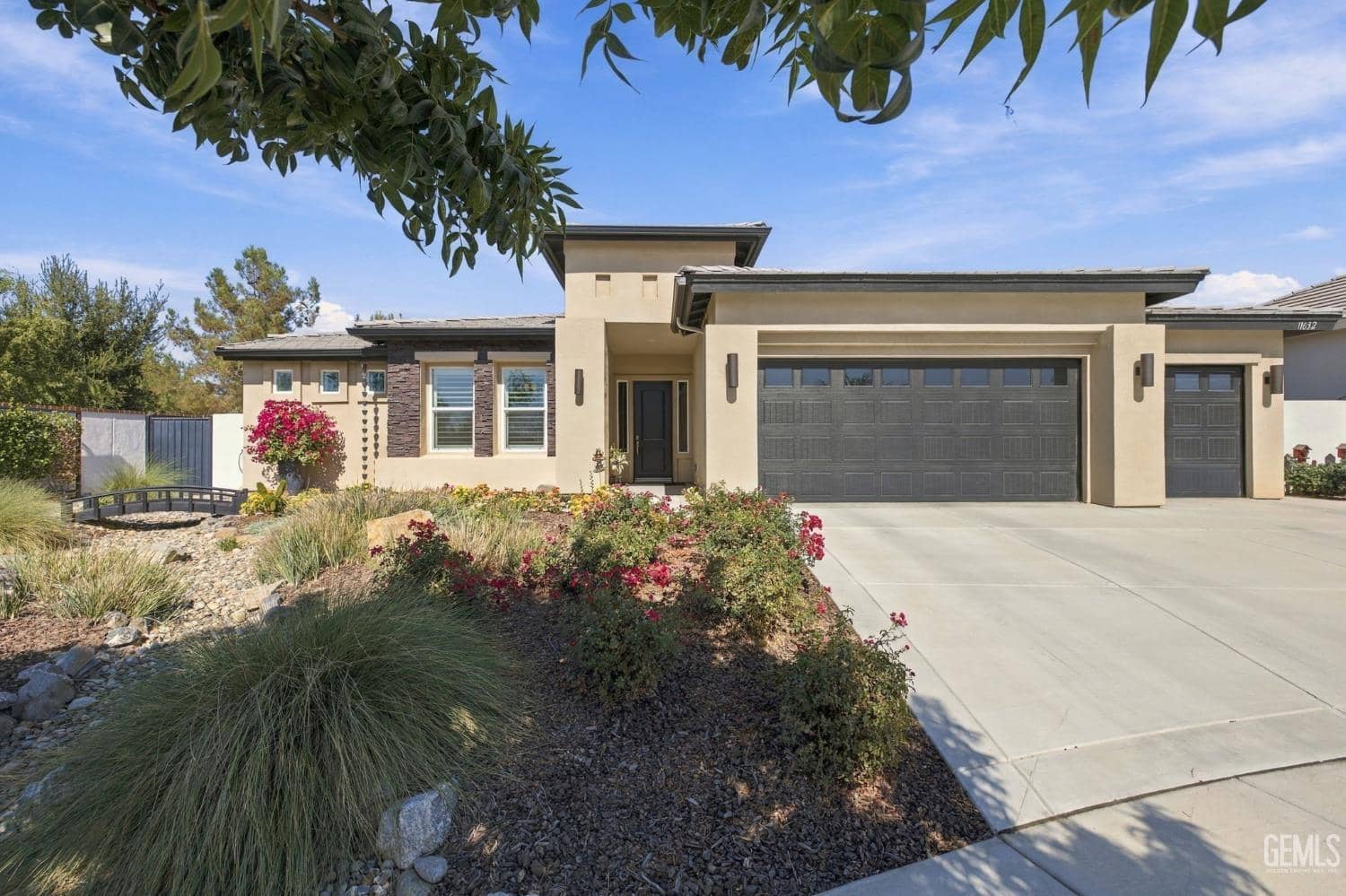 11632 Shady Valley Place — photo 2