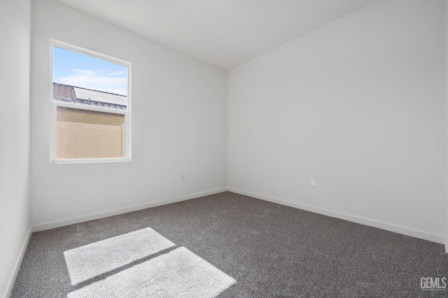 7915 Star Fruit Way — photo 6