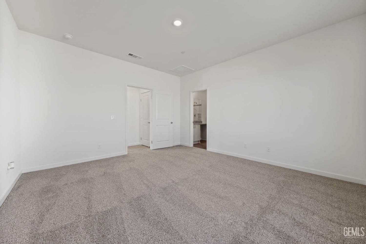 7601 Rambutan Place — photo 6
