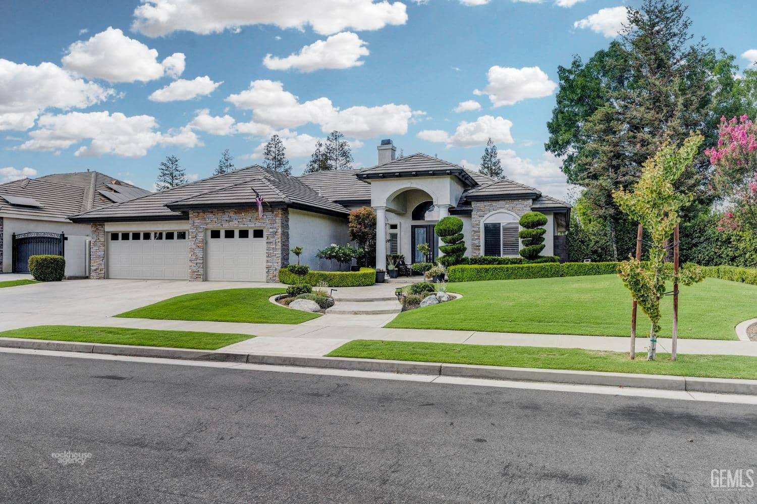 11502 Crabbet Park Drive — photo 3