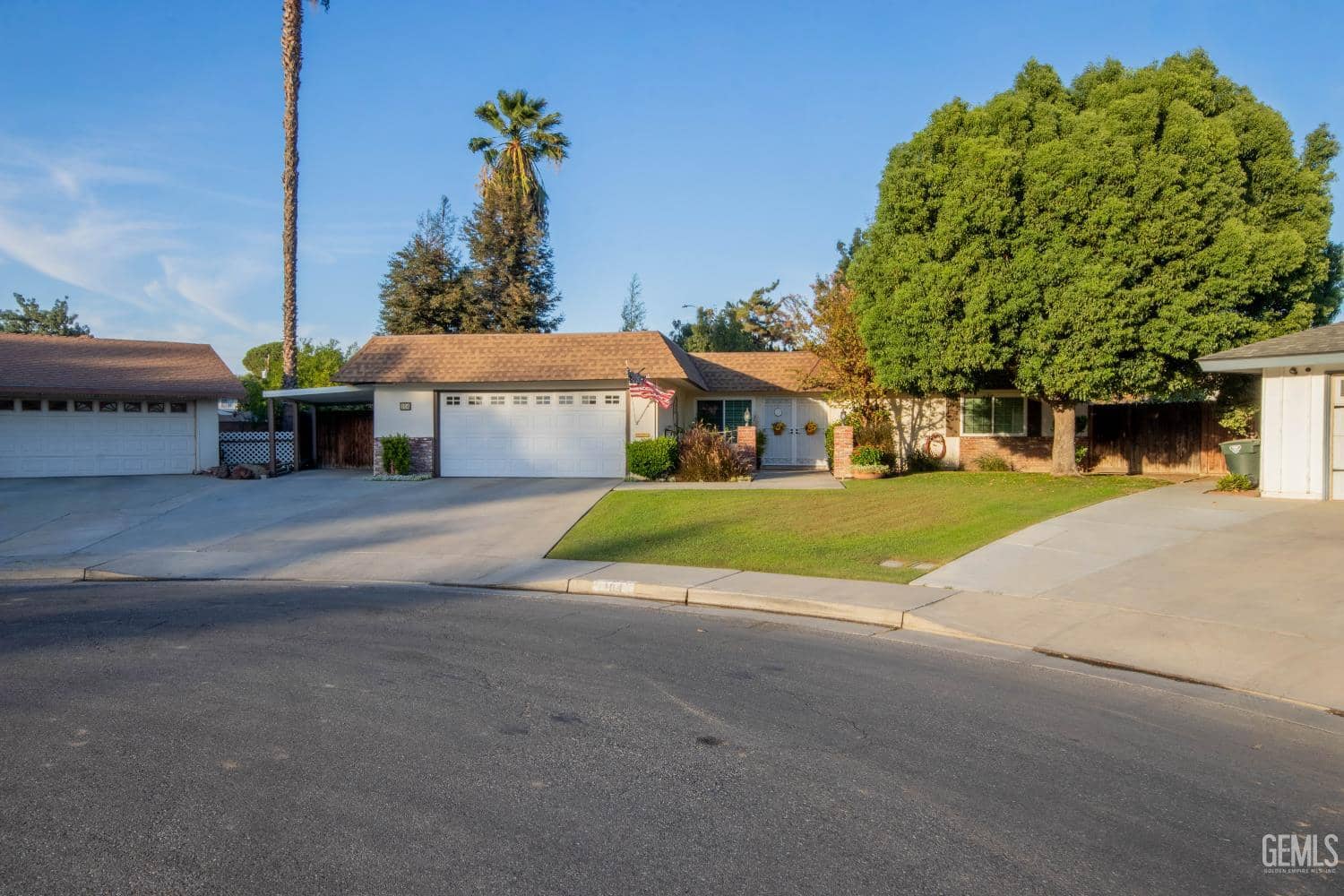 104 River Oaks Drive