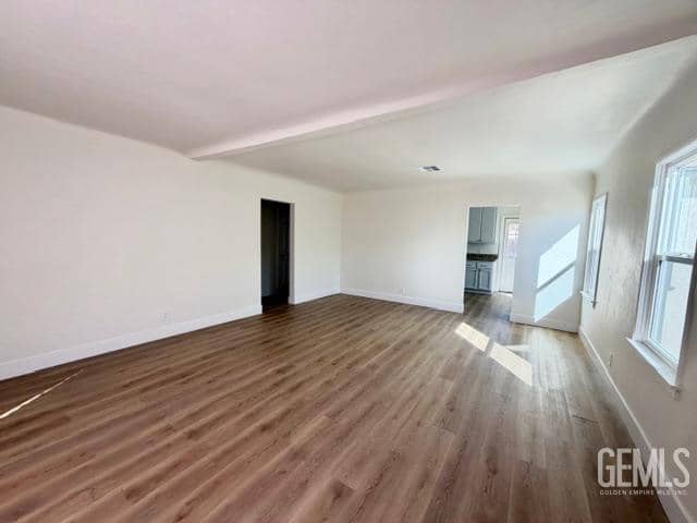 316 Lloyd Street — photo 4