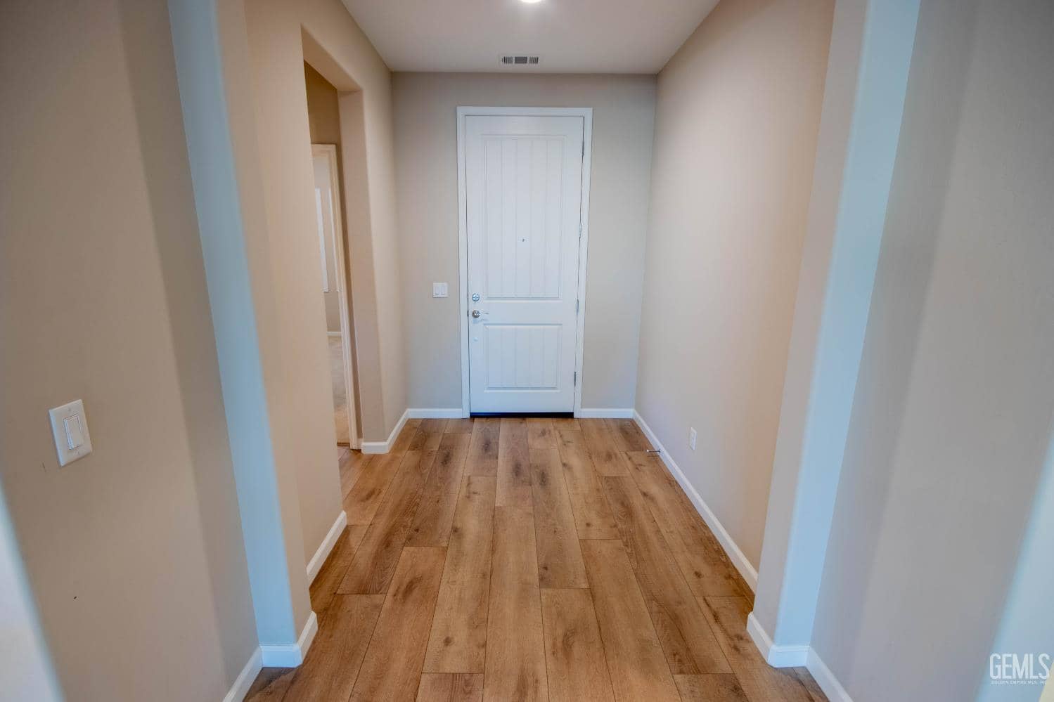 14312 Harborough Drive — photo 4