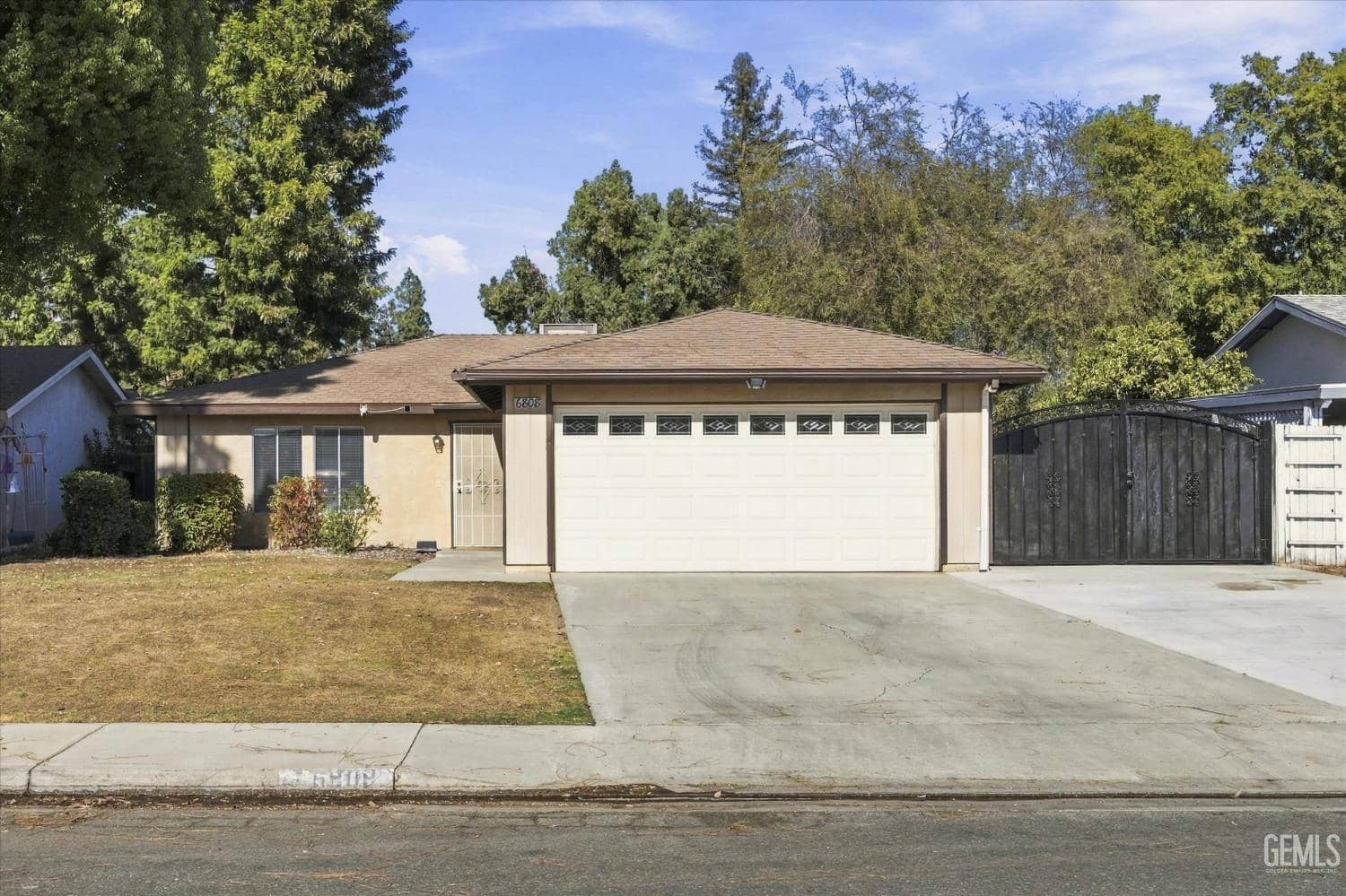 6808 Lafayette Way